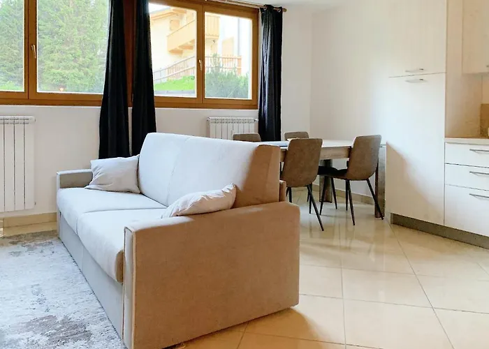 Charming Escape On The Slopes - Apartment Oliver Folgarida